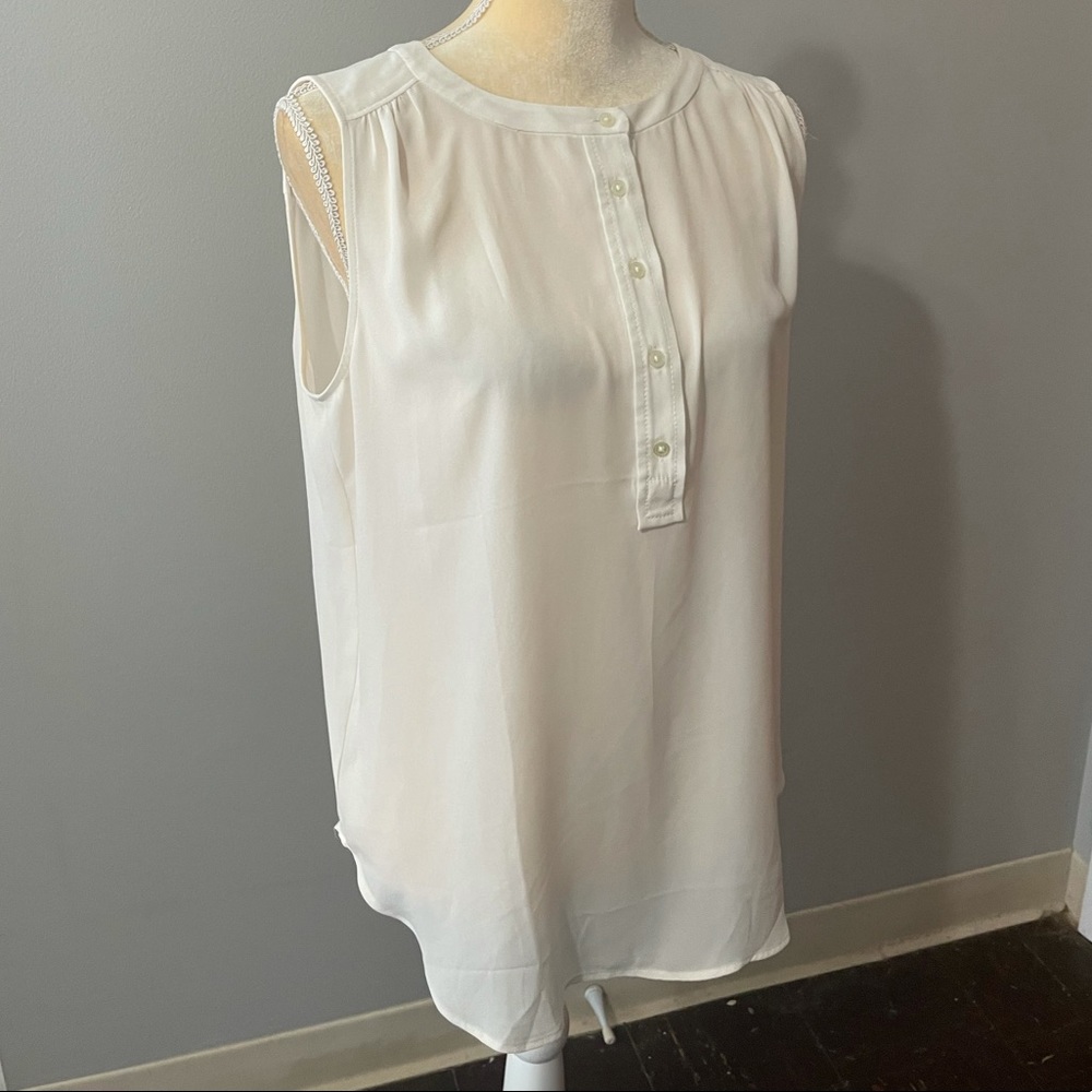 LOFT blouse, sleeveless and cream, buttons half way down